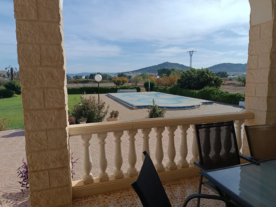Villa en Yecla, Murcia - foto 4