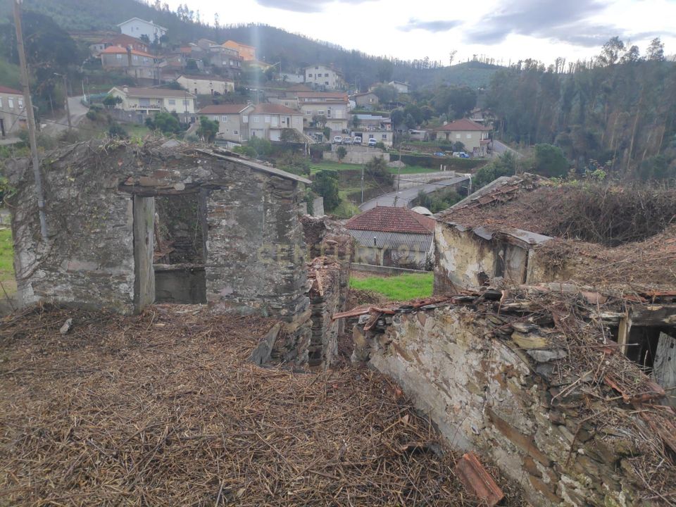 Helårsgrund i Foz do Sousa e Covelo, Porto - foto 5
