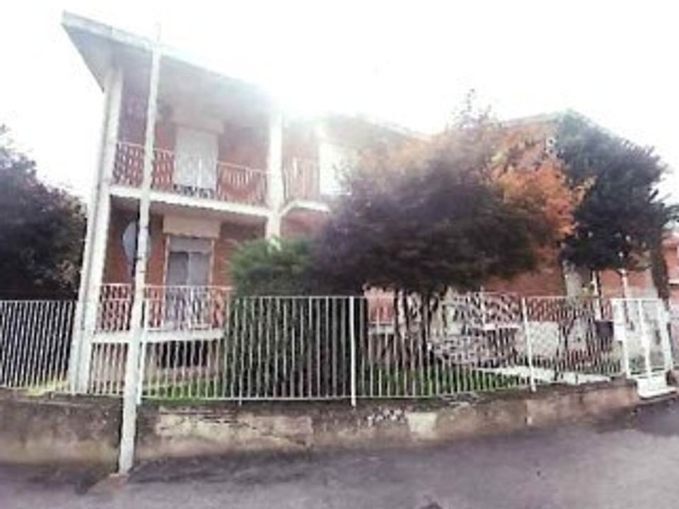 Lejlighed i Vercelli, Vercelli - foto 1