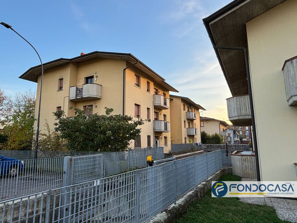 Lejlighed i Palazzolo sull'Oglio, Brescia - foto 1