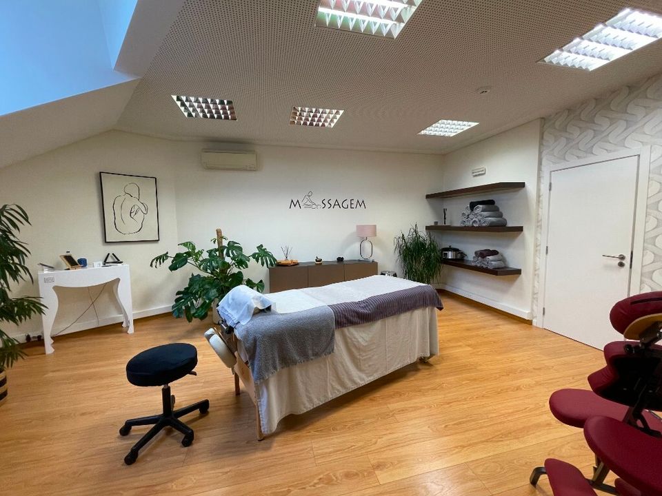 Commercial property in Tomar, Santarem - photo 4