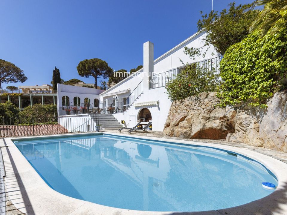 Villa i Castell-Platja D'aro, Gerona - foto 1