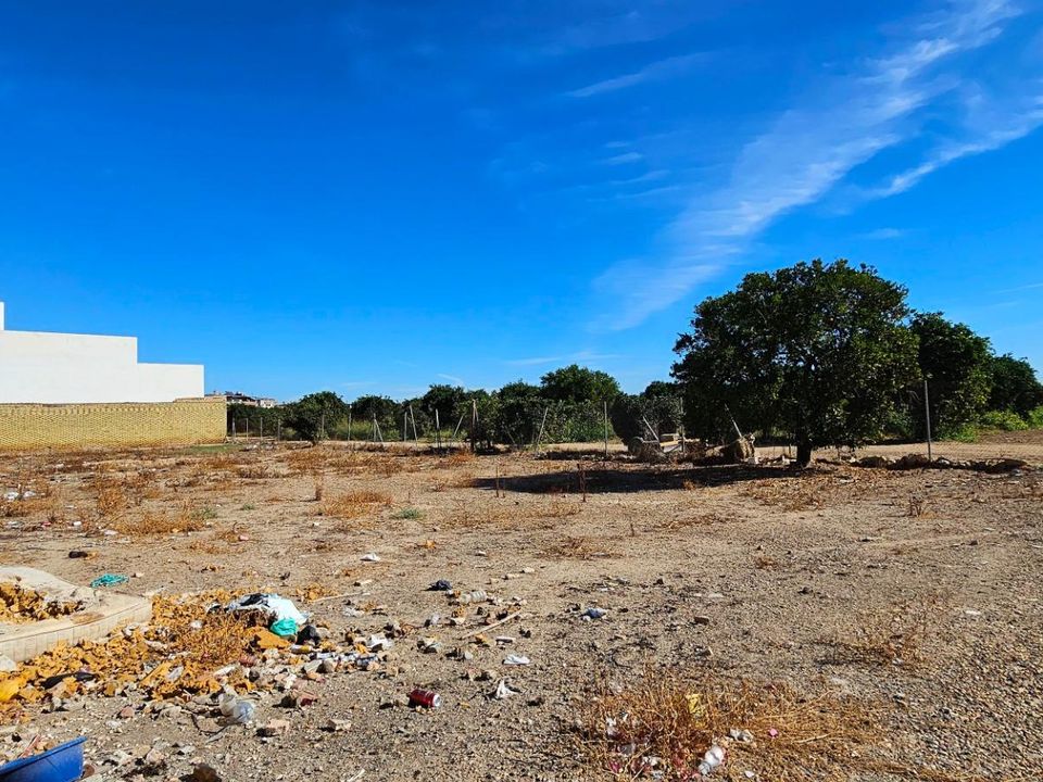 Helårsgrund i La Algaba, Sevilla - foto 4