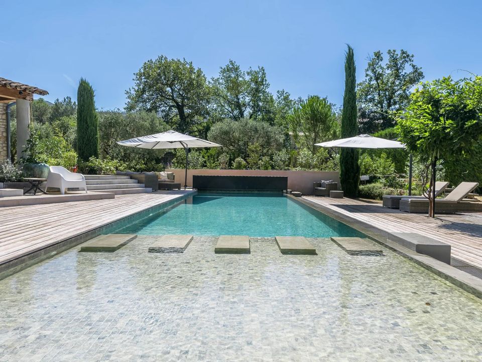 Villa i Menerbes, Vaucluse - bilde 1