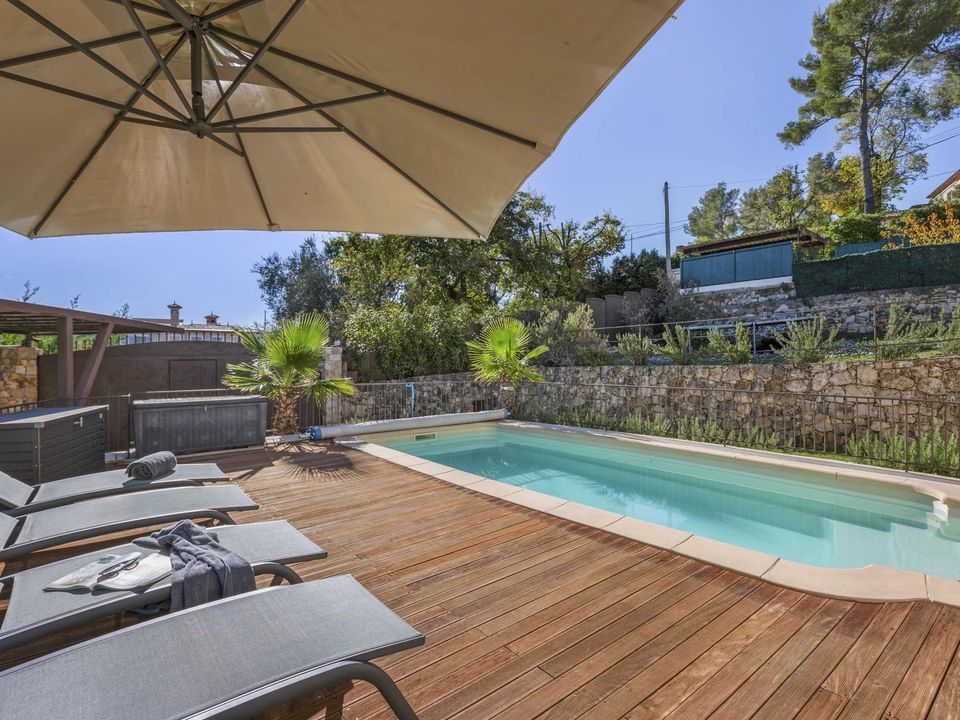 Villa i Le Rouret, Alpes-Maritimes - foto 2