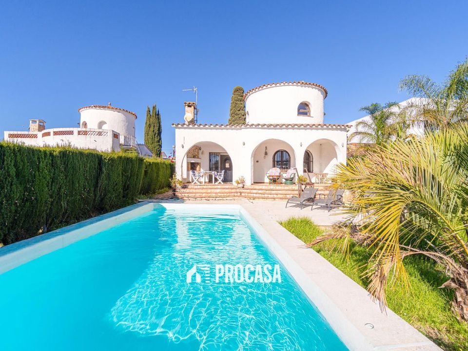 Villa i Empuriabrava, Gerona - foto 2