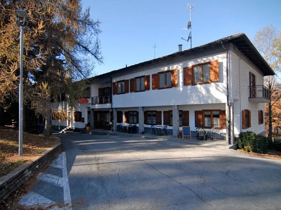 Erhvervsejendom i Roccabruna, Cuneo - foto 2