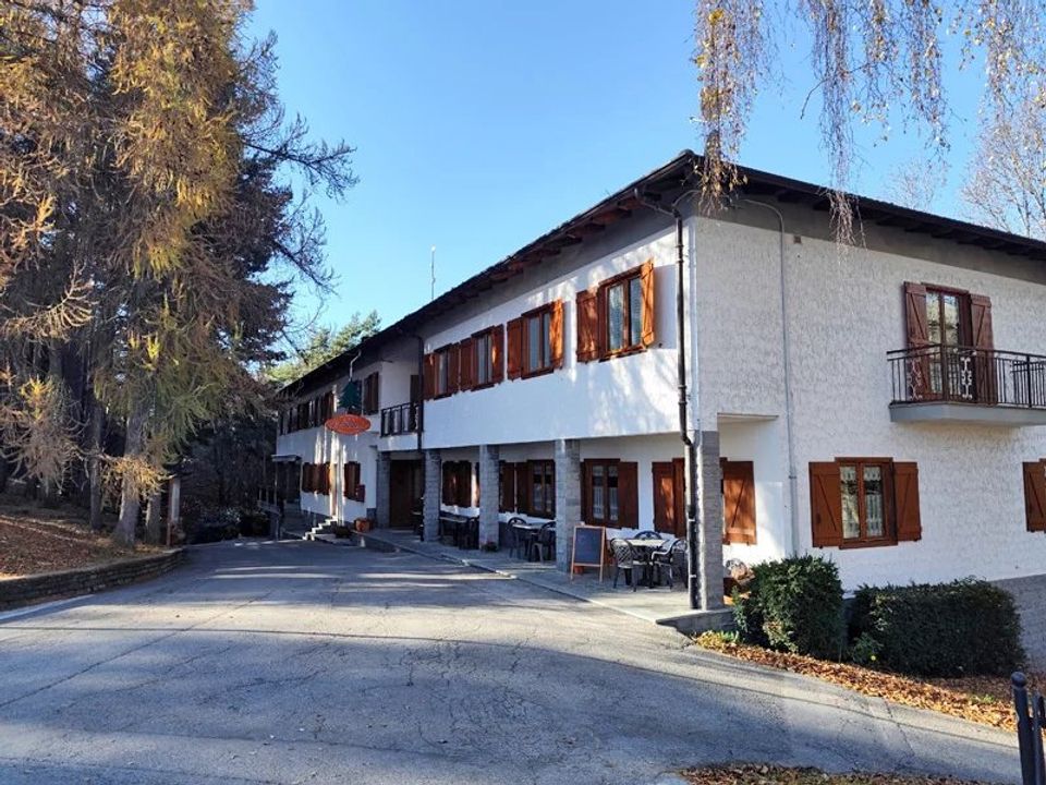 Erhvervsejendom i Roccabruna, Cuneo - foto 3