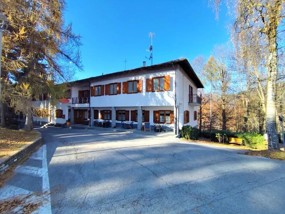 Erhvervsejendom i Roccabruna, Cuneo - foto 4
