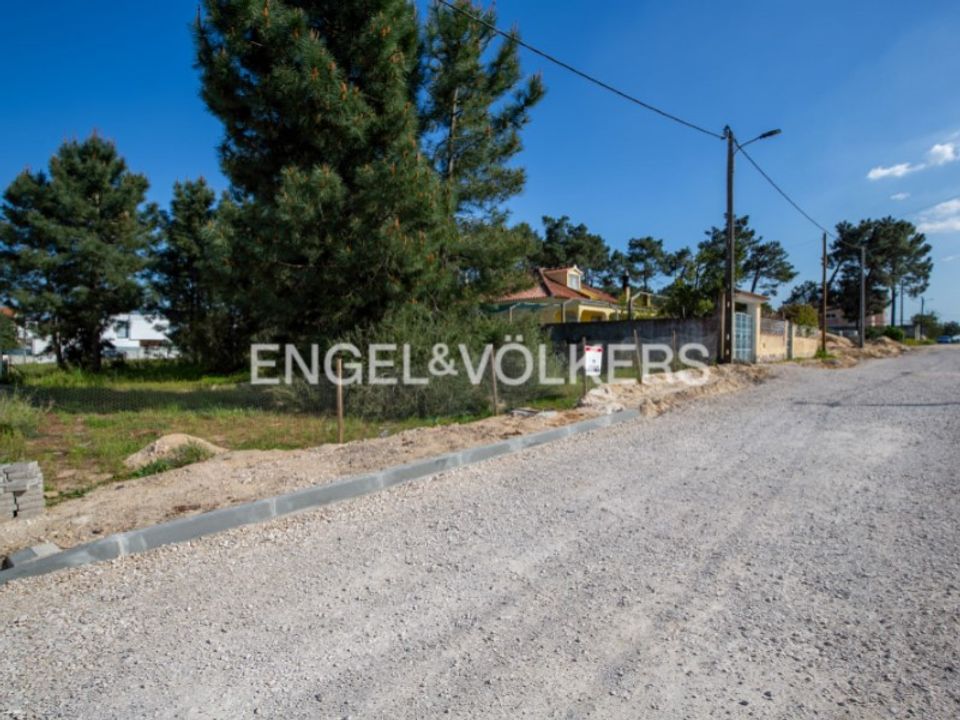 Helårsgrund i Seixal, Setubal - foto 2