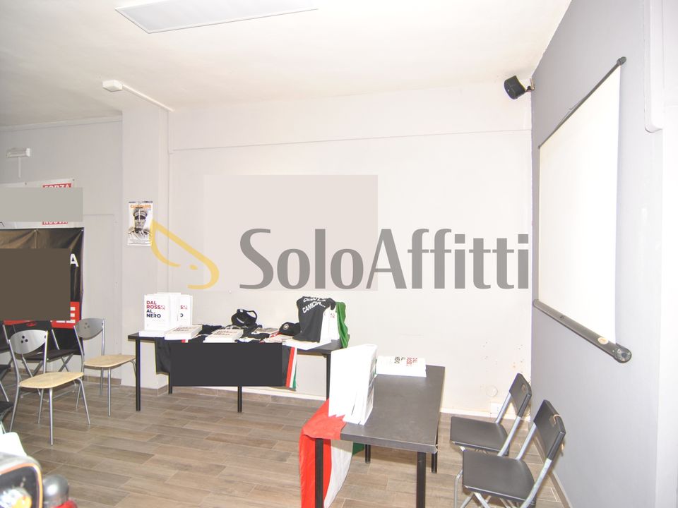 L'establiment comercial a Pontedera, Pisa - foto 4