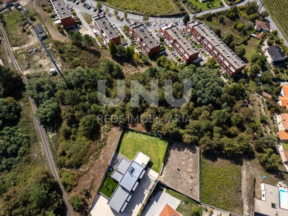 Helårsgrund i Arcos de Valdevez, Viana do Castelo - foto 4