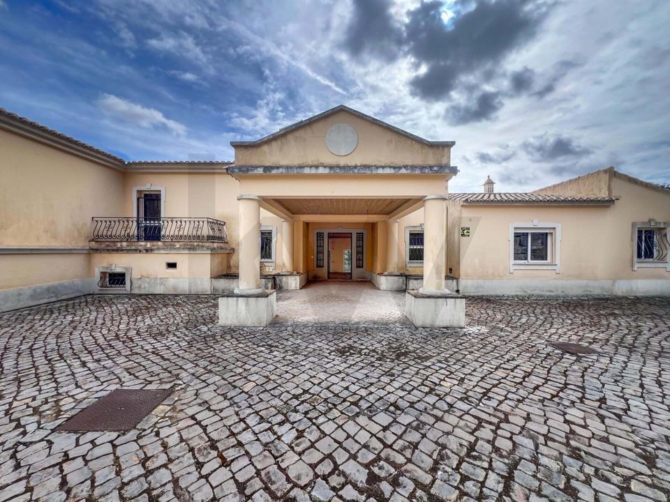 Villa i Santa Barbara de Nexe, Faro - foto 1