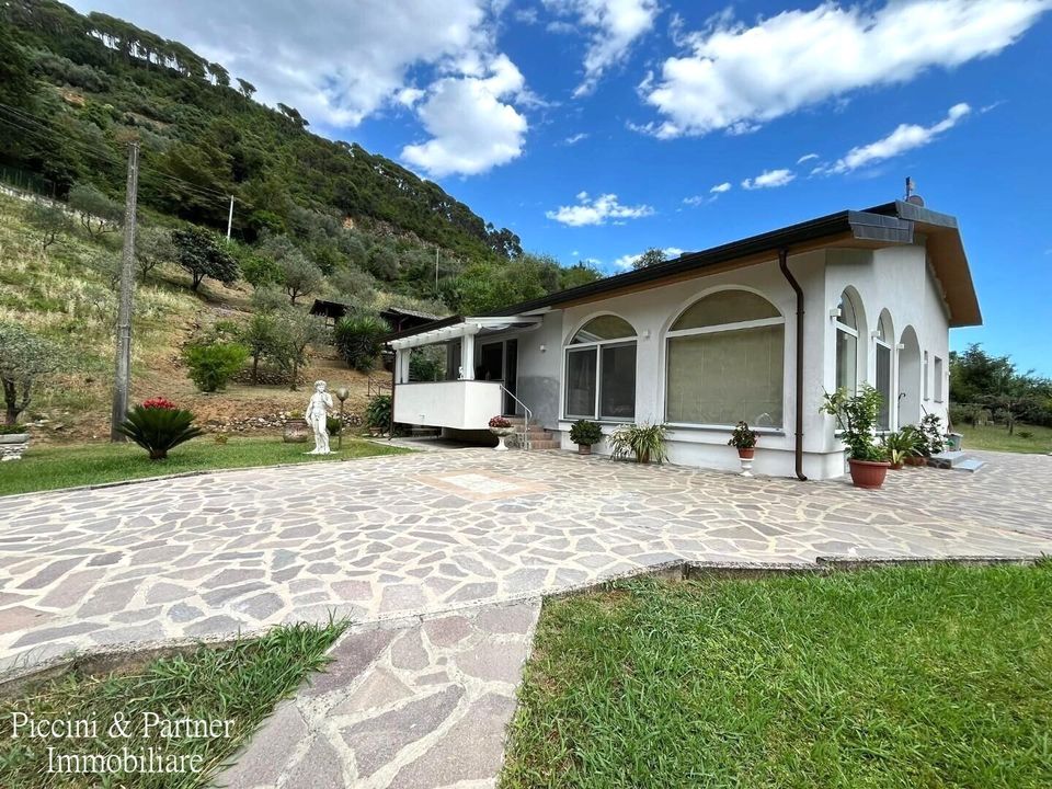 Villa a Massa, Massa and Carrara - foto 2