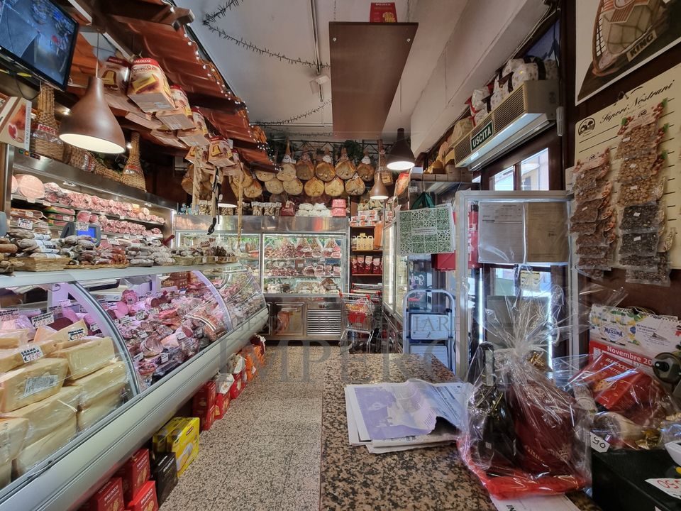 Erhvervsejendom i Ventimiglia, Imperia - foto 3