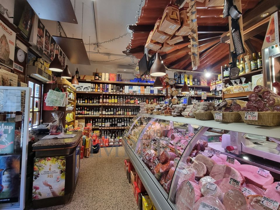 Erhvervsejendom i Ventimiglia, Imperia - foto 4