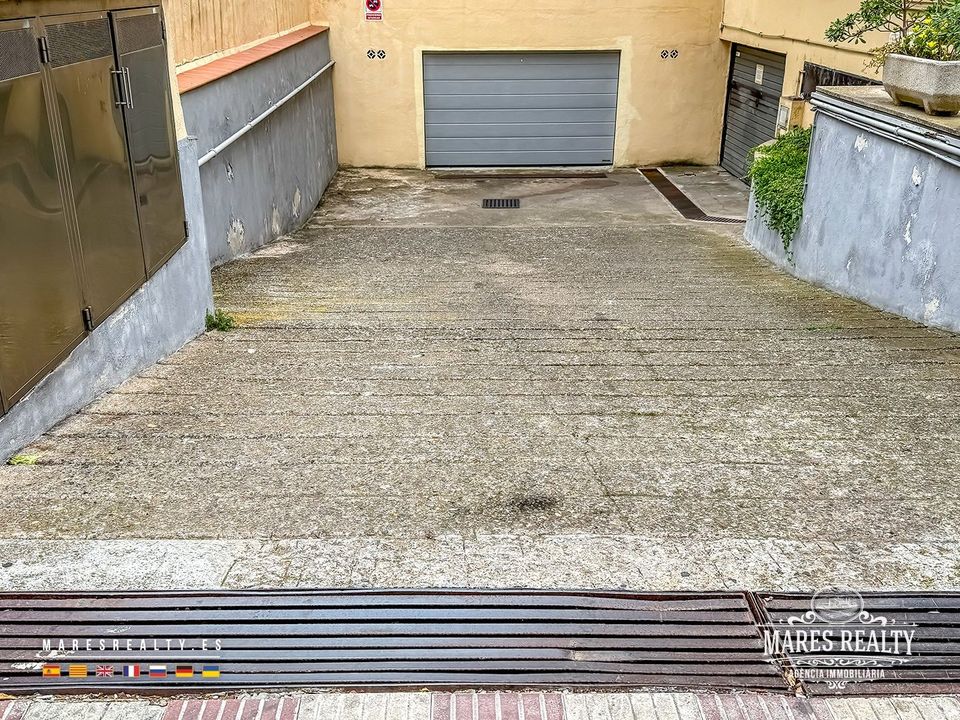 Garage i Lloret De Mar, Gerona - foto 4