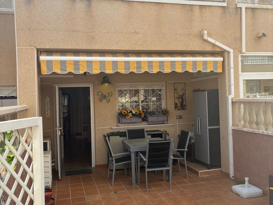 Bungalow i Orihuela Costa, Alicante - foto 2