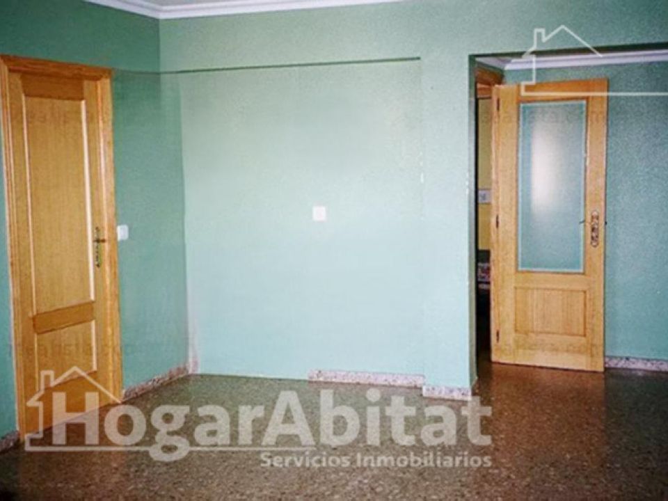 Leilighet i Fortaleny, Valencia - bilde 1