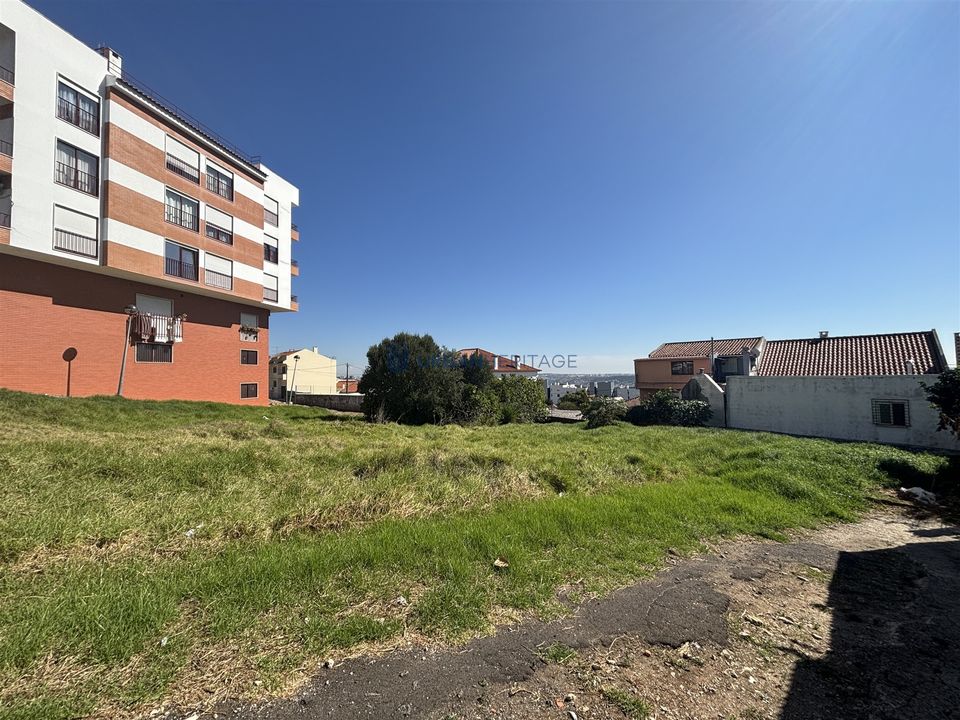 Helårsgrund i Amadora, Lisbon - foto 4
