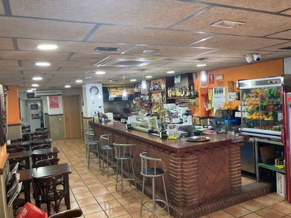 Erhvervsejendom i Barcelona, Barcelona - foto 5
