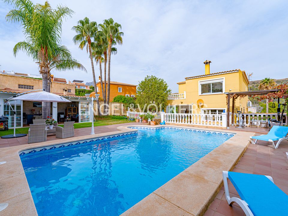 Villa a La Nucia, Alicante - foto 4