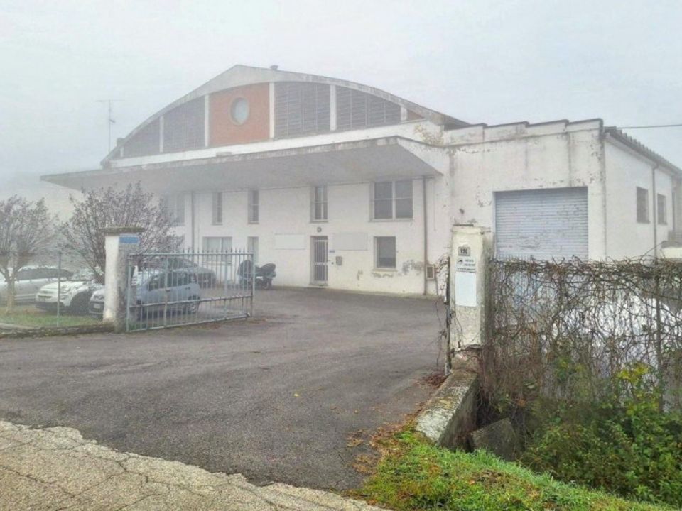 Erhvervsejendom i Lugo, Ravenna - foto 1