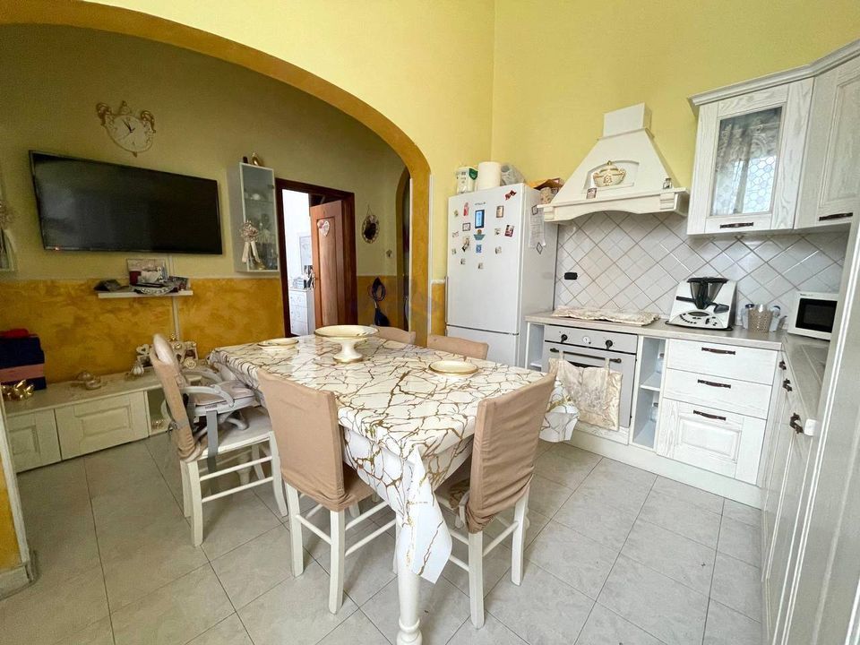 Lejlighed i Boscotrecase, Naples - foto 5