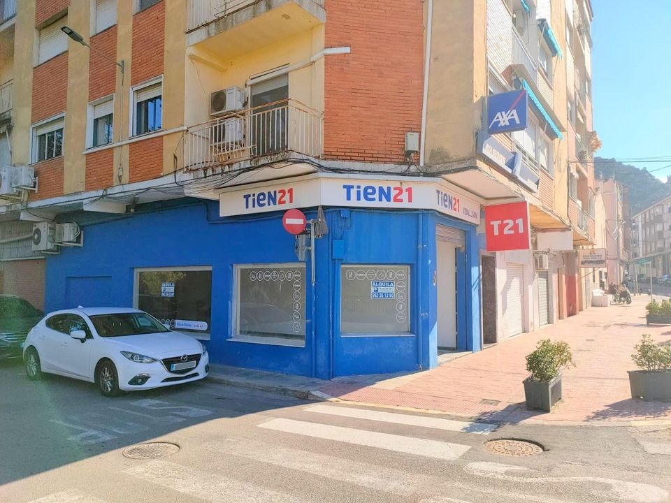Erhvervsejendom i Mogente, Valencia - foto 4
