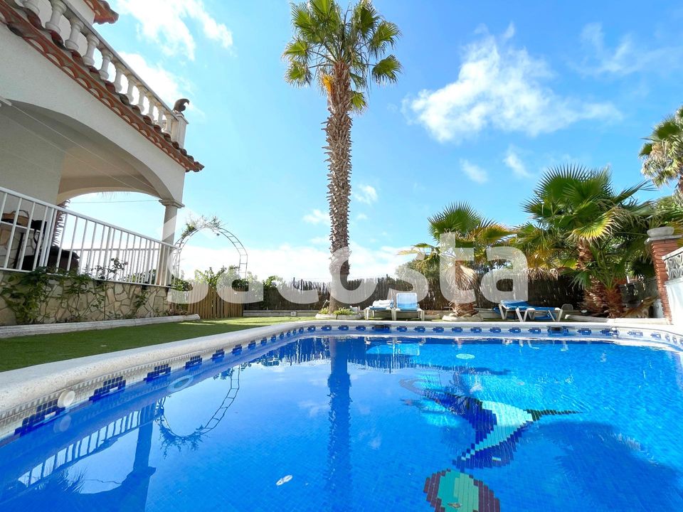 Villa i Lloret De Mar, Gerona - foto 2