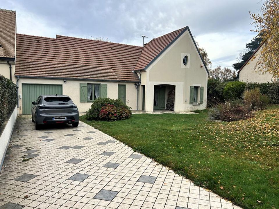 Villa i Grisy-les-Plâtres, Val-d'Oise - bilde 1