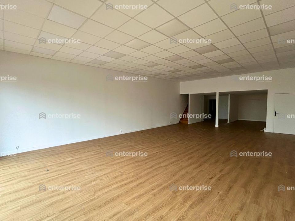 Erhvervsejendom i Beauvais, Oise - foto 2