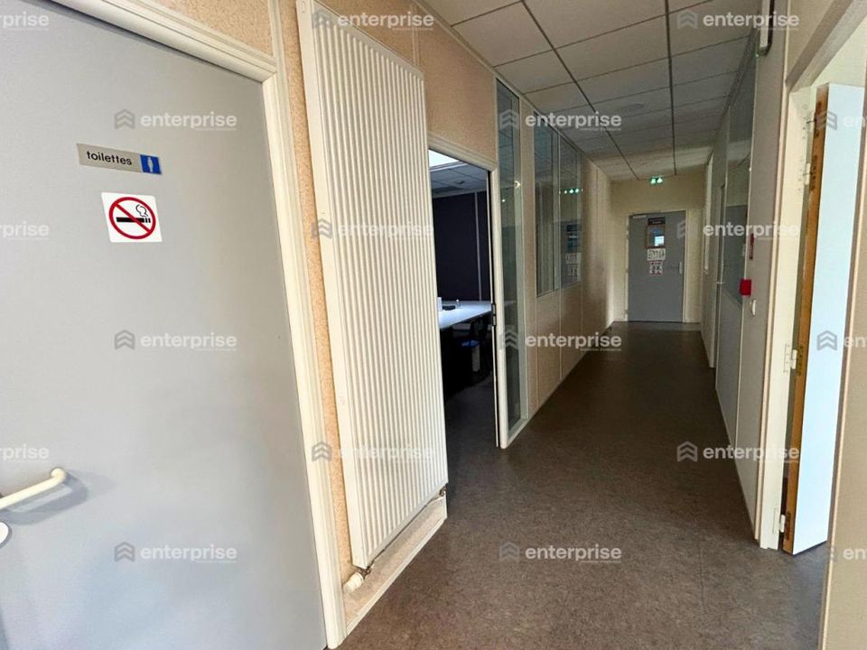 Erhvervsejendom i Compiègne, Oise - foto 4