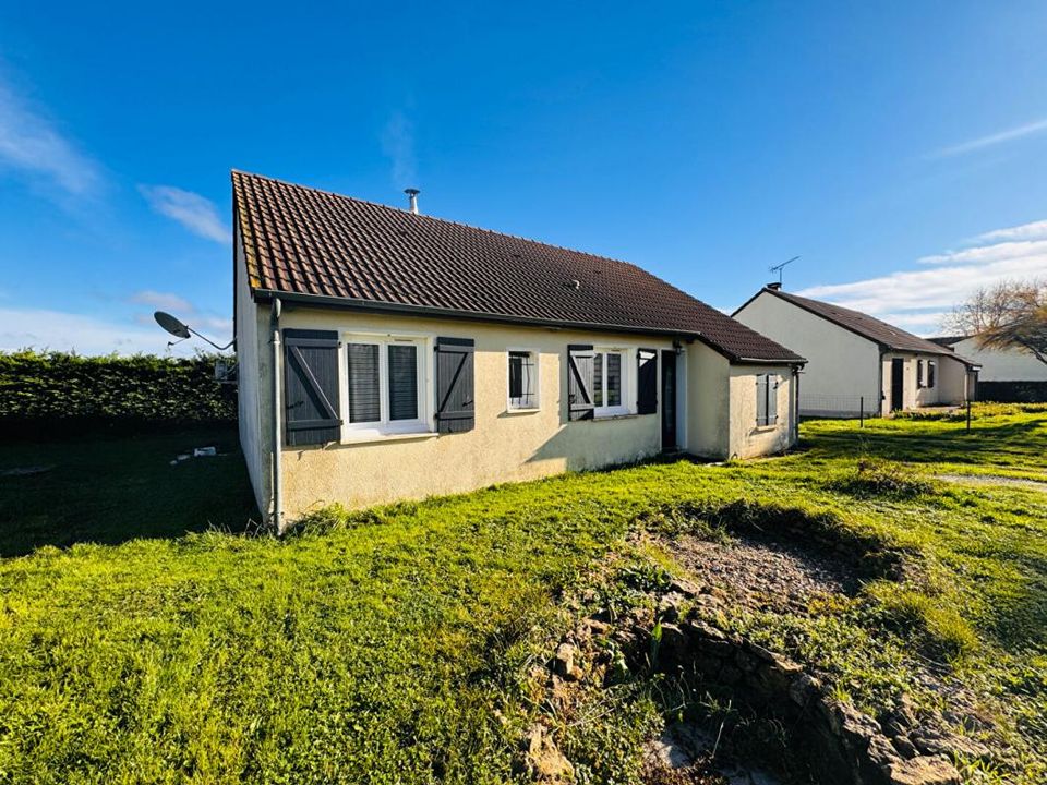 Villa i Saint-Parize-Le-Chatel, Nievre - foto 1