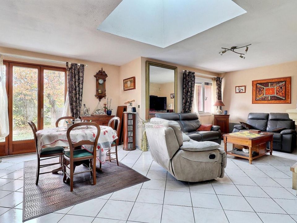 Villa i Bondoufle, Essonne - foto 1
