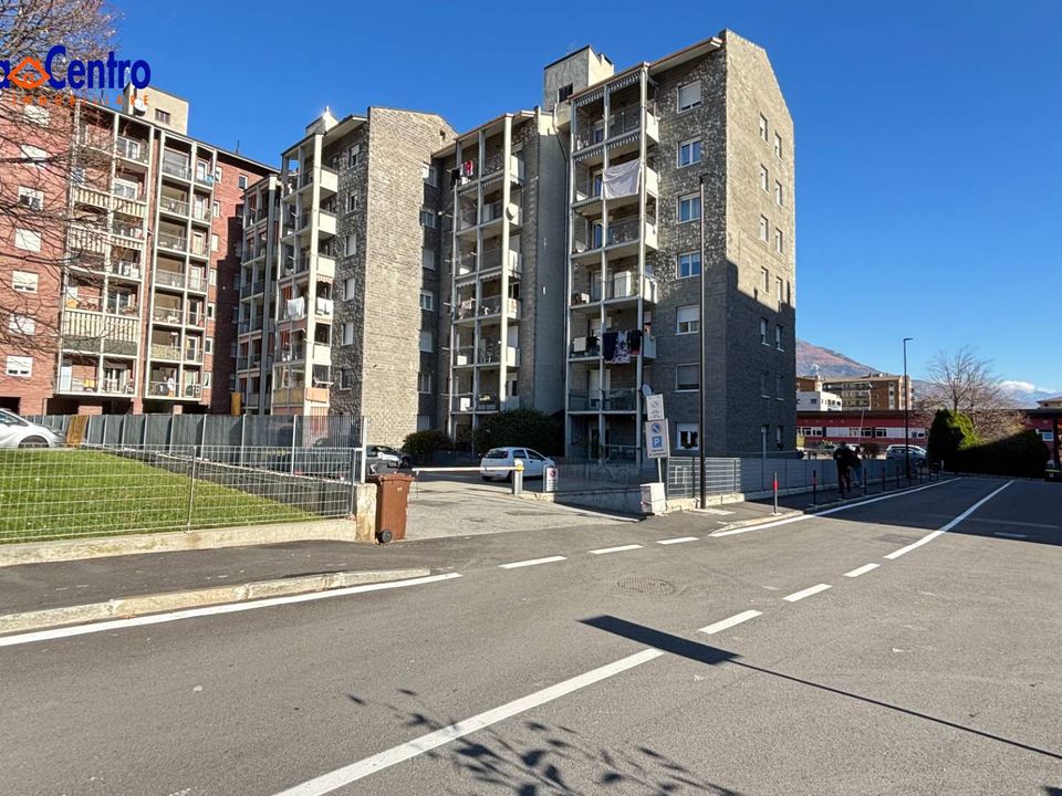 Lejlighed i Aosta, Aosta Valley - foto 1