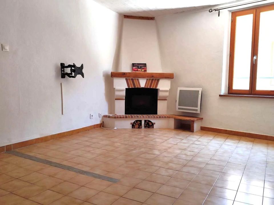 Lejlighed i Puget-Théniers, Alpes-Maritimes - foto 1