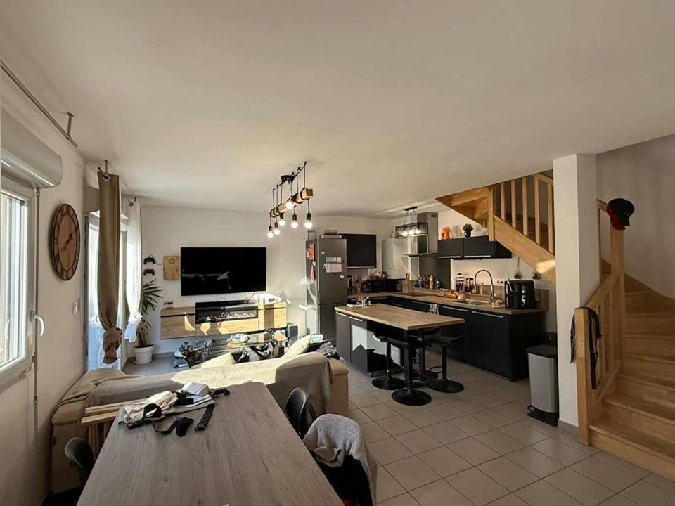Villa a Miramas, Bouches-du-Rhone - foto 1