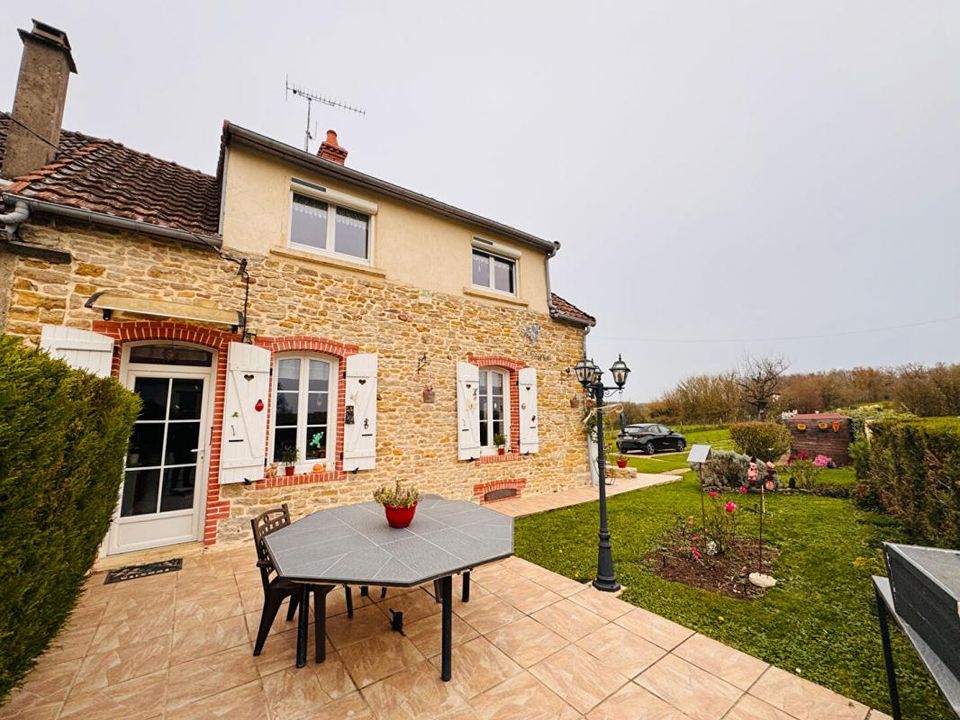 Villa in Montapas, Nievre - foto 1