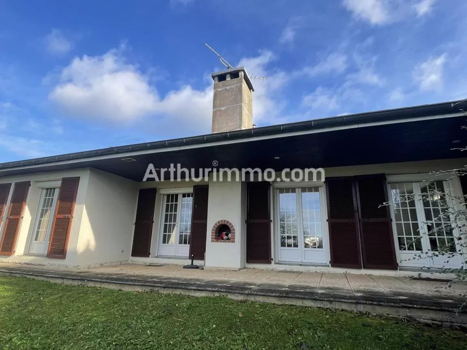 Villa i Lons-le-Saunier, Jura - bilde 1