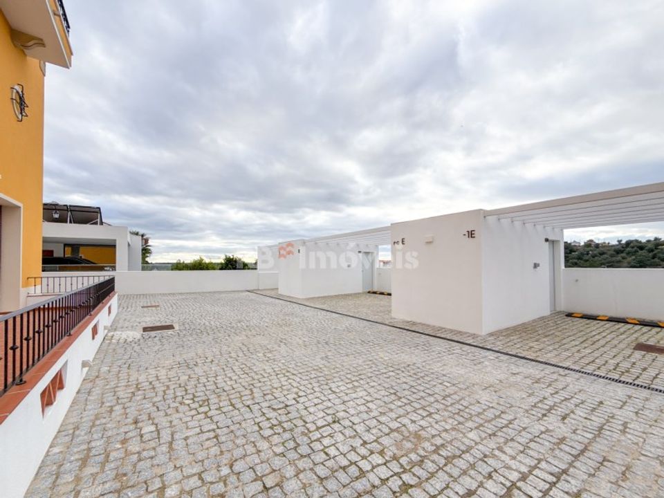 Apartment in Abrantes, Santarem - photo 5