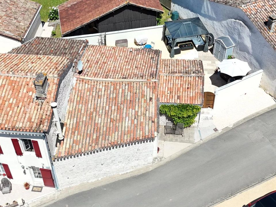 Casa de poble a Loubès-Bernac, Lot-et-Garonne - foto 2