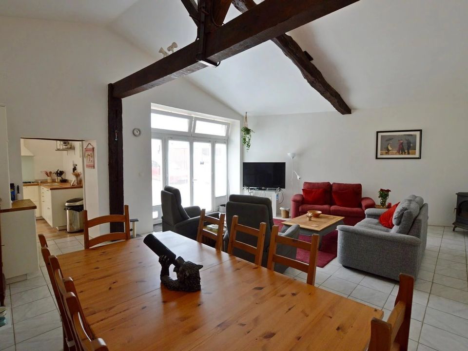 Casa de poble a Loubès-Bernac, Lot-et-Garonne - foto 4