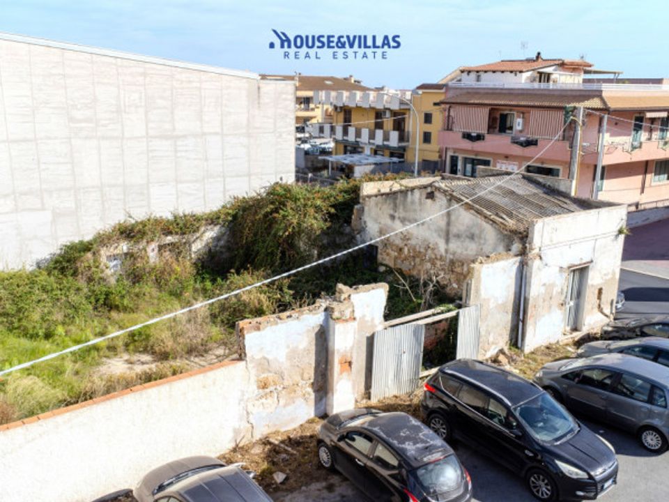 L'establiment comercial a Avola, Siracusa - foto 1