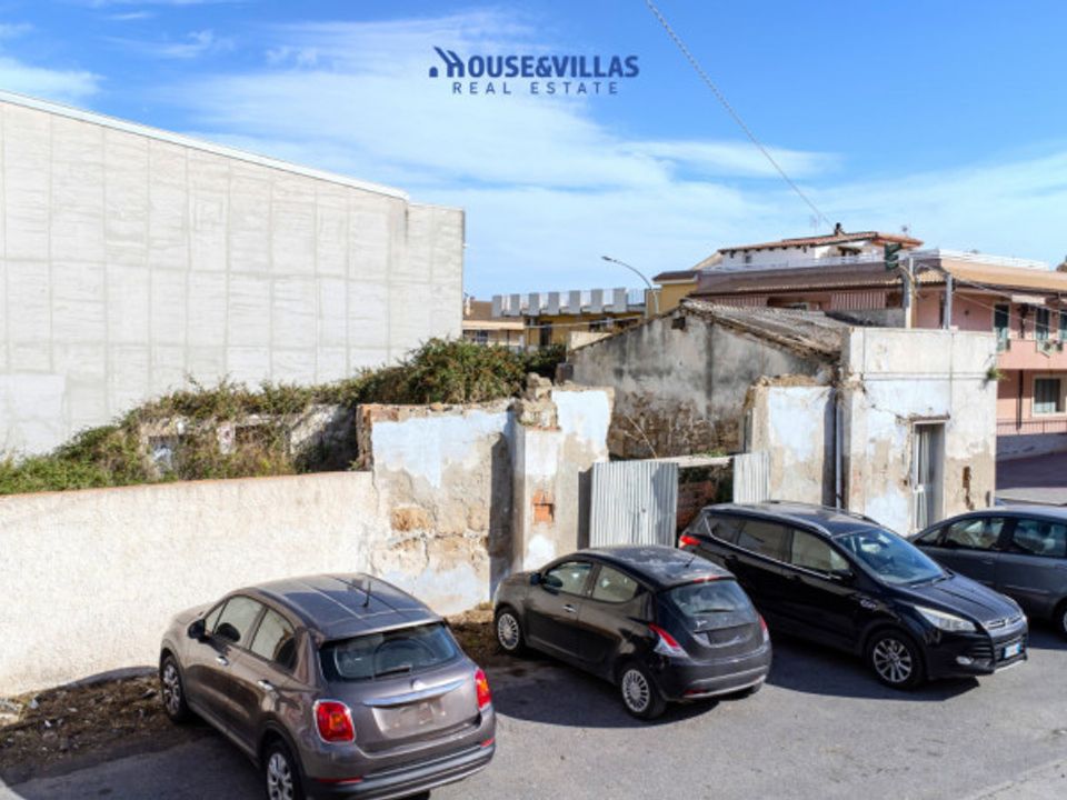 L'establiment comercial a Avola, Siracusa - foto 3