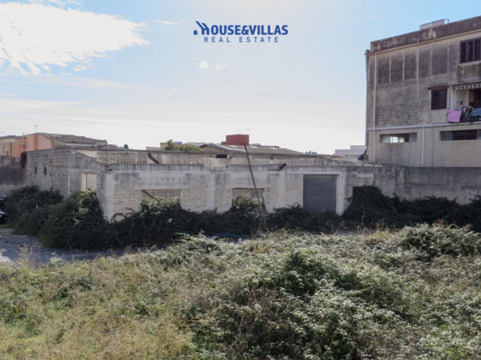 L'establiment comercial a Avola, Siracusa - foto 2