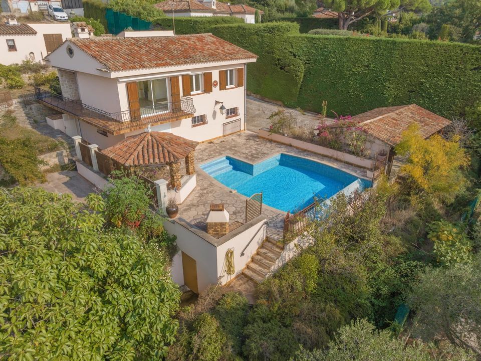 Villa i Le Cannet, Alpes-Maritimes - foto 1