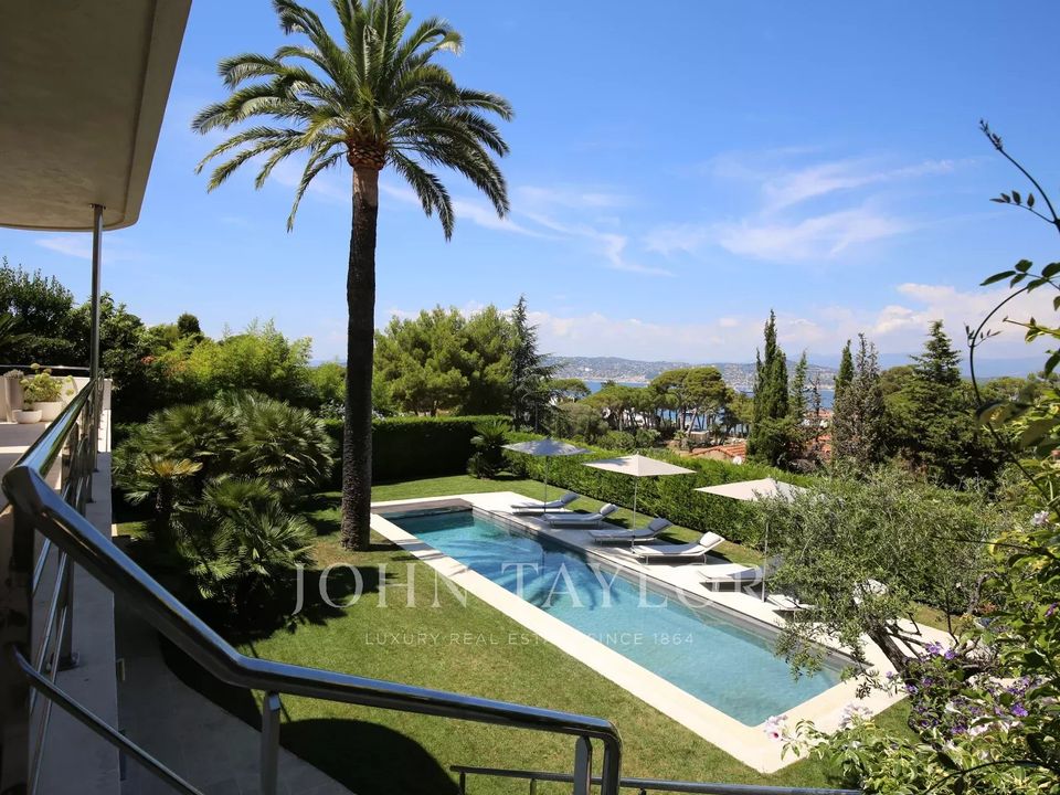 Villa i Antibes, Alpes-Maritimes - foto 1