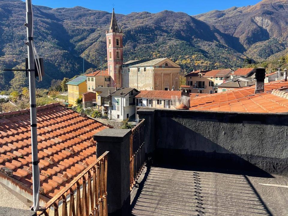 Landejendom i Cosio di Arroscia, Imperia - foto 1