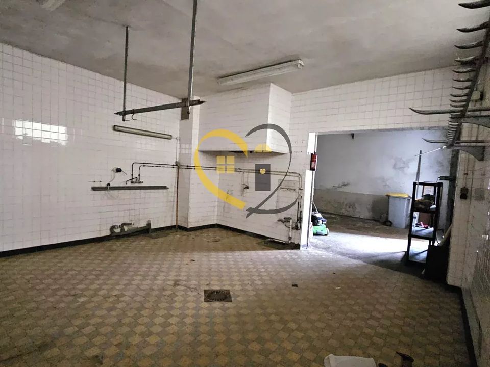 Garage i Saint-Martin-d'Auxigny, Cher - foto 1